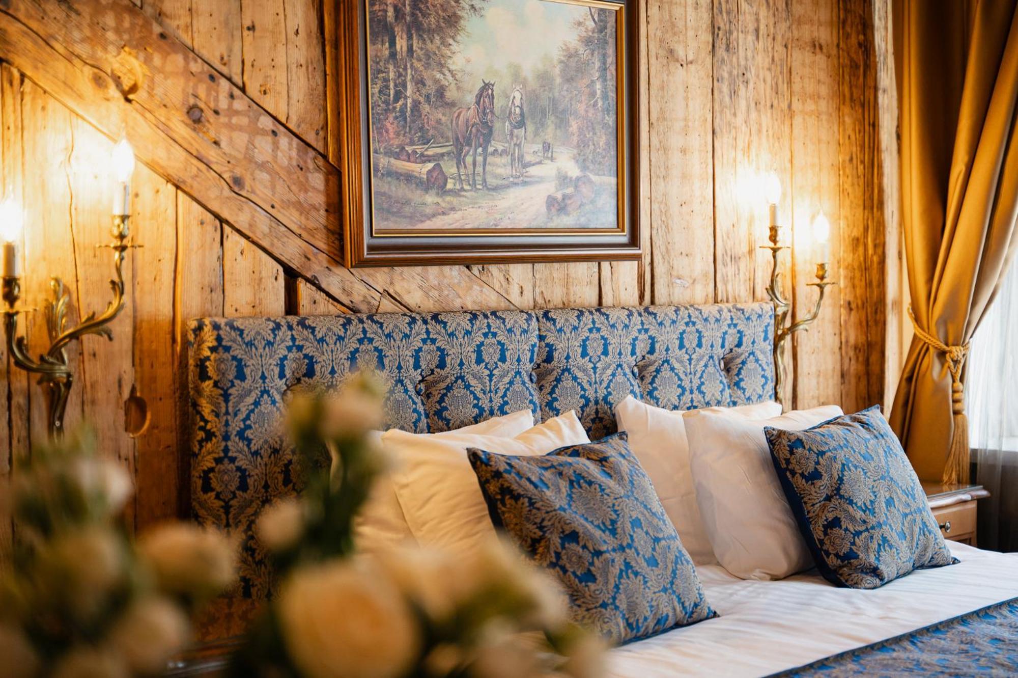 Boutique Hotel Virkas Muiza Kuldīga Buitenkant foto