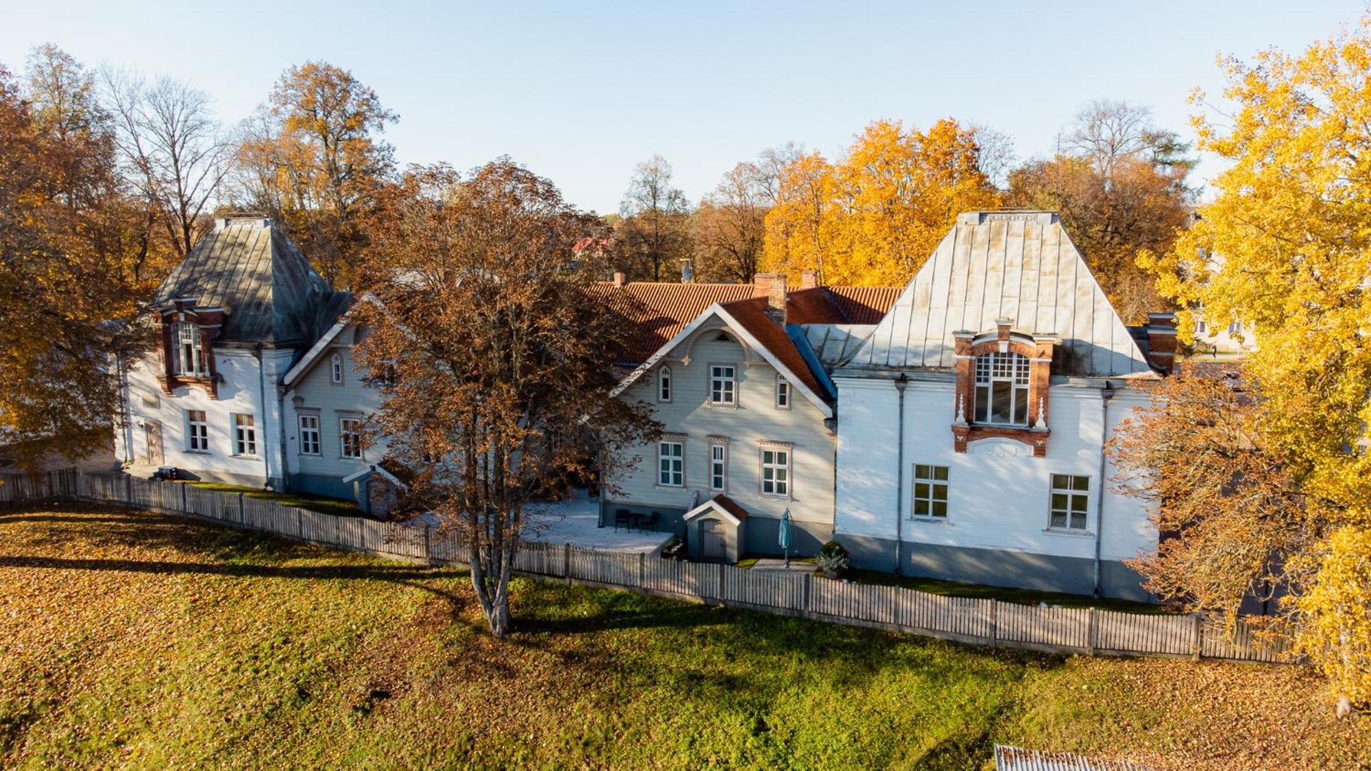 Boutique Hotel Virkas Muiza Kuldīga Buitenkant foto